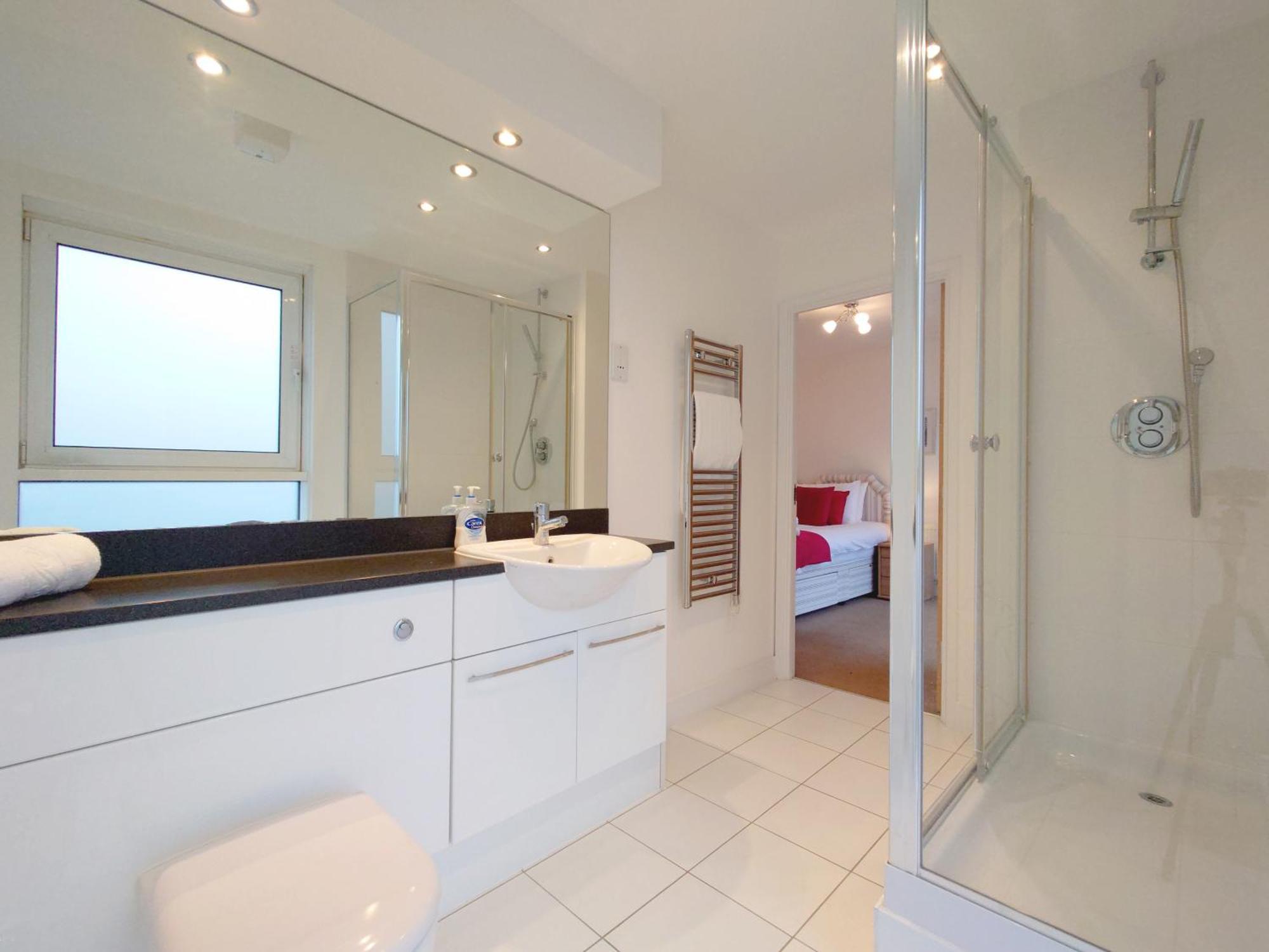 London Excel Stays - Three Bed Serviced Apartment Exteriör bild