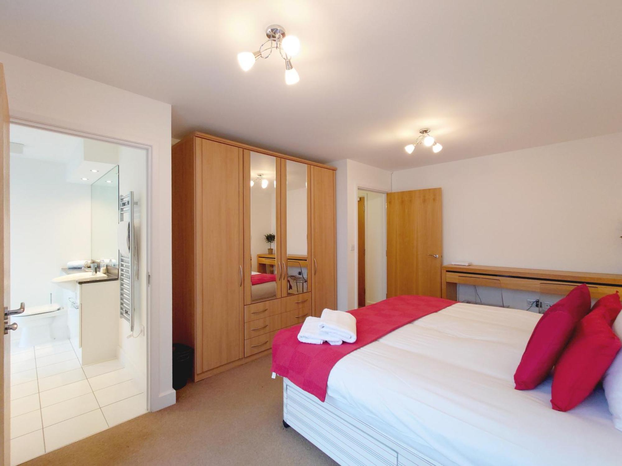 London Excel Stays - Three Bed Serviced Apartment Exteriör bild